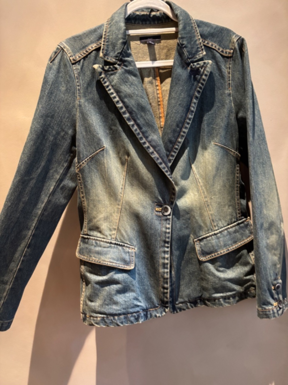 GAP Vintage Denim Jacket - Picture 2 of 4